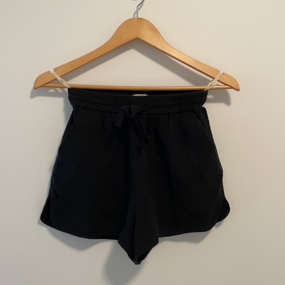 Wilfred Pants - Wilfred Black Bertaud Short